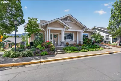 846 Stony Pt, Ashland, OR 97520 - Photo 2