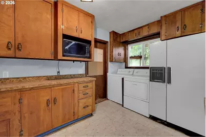 34558 Row River Rd, Cottage Grove, OR 97424 - Photo 8
