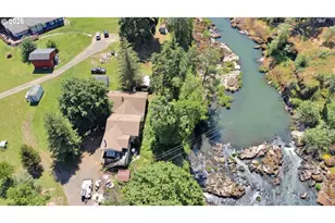 34558 Row River Rd, Cottage Grove, OR 97424 - Photo 2