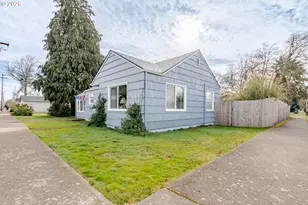 861 W 10th Ave, Junction City, OR 97448 - Photo 12