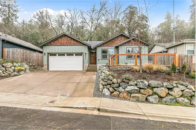 1546 Poplar Dr, Grants Pass, OR 97527 - Photo 2