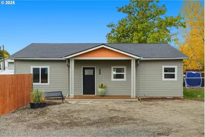 907 Cowl St, Milton-Freewater, OR 97862 - Photo 2