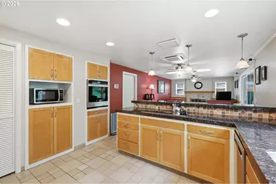 4032 Normandy Way, Eugene, OR 97405 - Photo 16