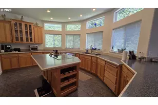 30245 Hummingbird Hill Rd, Gold Beach, OR 97444 - Photo 20