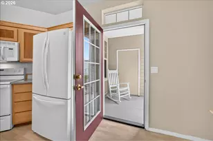1010 NE Horizon Loop, Hillsboro, OR 97124 - Photo 14
