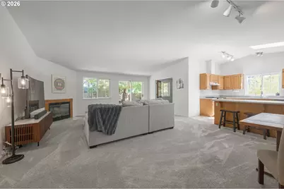 1315 Arcadia Dr, Eugene, OR 97401 - Photo 6