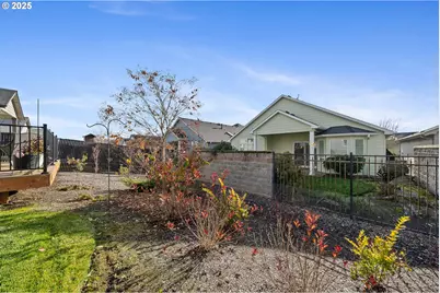 2127 SE Academy St, Dallas, OR 97338 - Photo 22