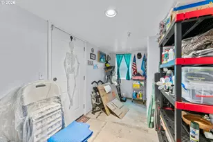 818 NW 118th Ave, Portland, OR 97229 - Photo 26