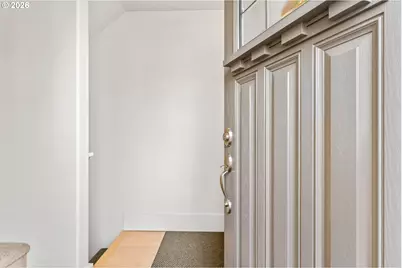 818 NW 118th Ave #105, Portland, OR 97229 - Photo 4