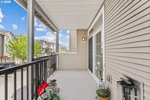 818 NW 118th Ave, Portland, OR 97229 - Photo 8