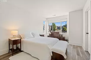 818 NW 118th Ave, Portland, OR 97229 - Photo 18