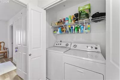818 NW 118th Ave #105, Portland, OR 97229 - Photo 16