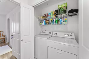 818 NW 118th Ave, Portland, OR 97229 - Photo 16