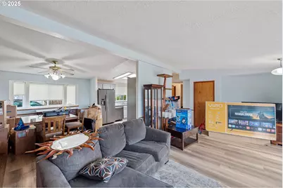 94645 Blue Heron Ln, Coos Bay, OR 97420 - Photo 4