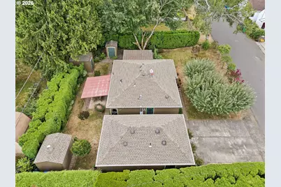4534 NE 78th Pl, Portland, OR 97218 - Photo 40