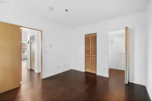 423 NW Uptown Terrace, Portland, OR 97210 - Photo 22