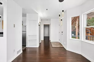 423 NW Uptown Terrace, Portland, OR 97210 - Photo 12