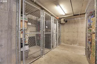 411 NW Flanders St #310, Portland, OR 97209 - Photo 40
