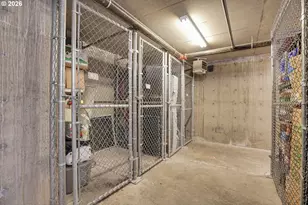 411 NW Flanders St, Portland, OR 97209 - Photo 40