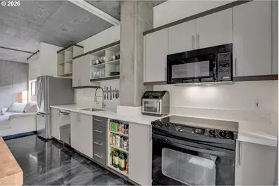 411 NW Flanders St #310, Portland, OR 97209 - Photo 14