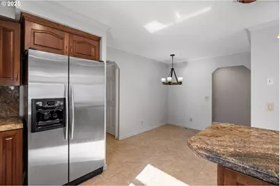 994 NW Wallula Ave, Gresham, OR 97030 - Photo 8