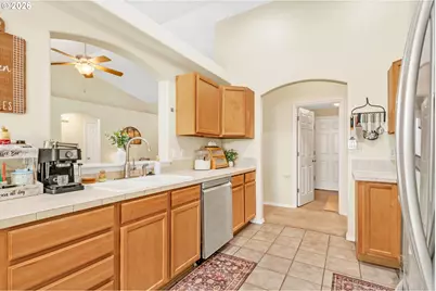 87607 Halcyon Dr, Veneta, OR 97487 - Photo 18