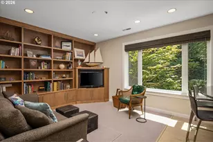 762 NW Westover Square, Portland, OR 97210 - Photo 22