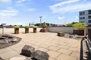 762 NW Westover Square, Portland, OR 97210 - Photo 44