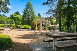 3510 Coeur D Alene Dr, West Linn, OR 97068 - Photo 44