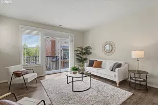 11761 SW Valencia Ln, Wilsonville, OR 97070 - Photo 10