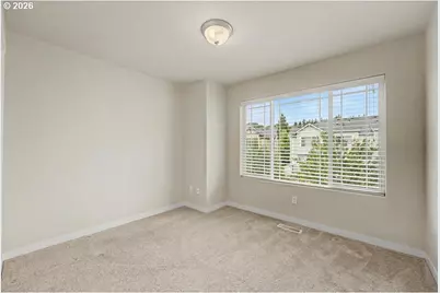 11761 SW Valencia Ln, Wilsonville, OR 97070 - Photo 26
