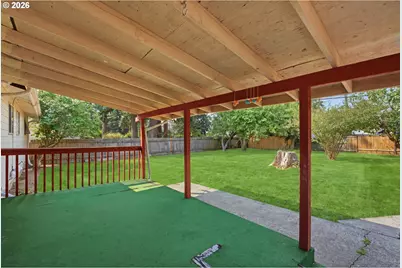 215 NE 167th Pl, Portland, OR 97230 - Photo 34