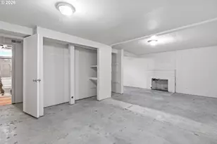 215 NE 167th Pl, Portland, OR 97230 - Photo 22