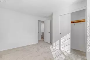 12533 SE Woodward St, Portland, OR 97236 - Photo 20