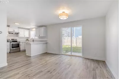 12533 SE Woodward St, Portland, OR 97236 - Photo 6