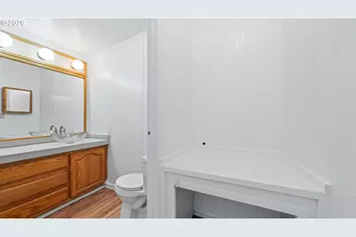 626 NW 4th Ave, Milton-Freewater, OR 97862 - Photo 12