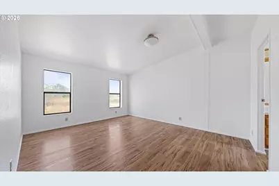 626 NW 4th Ave, Milton-Freewater, OR 97862 - Photo 18