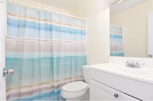 200 SW Florence Ave, Gresham, OR 97080 - Photo 8