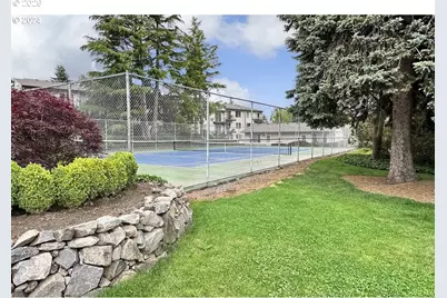 200 SW Florence Ave #E1, Gresham, OR 97080 - Photo 16