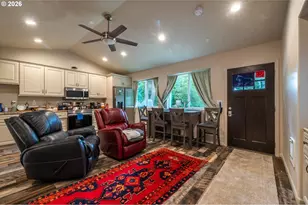 2143 Ash St, North Bend, OR 97459 - Photo 6