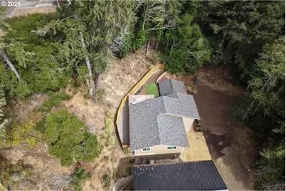 2143 Ash St, North Bend, OR 97459 - Photo 38