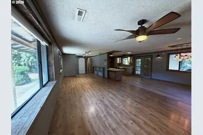 23529 S Trillium Hollow Rd, Oregon City, OR 97045 - Photo 4