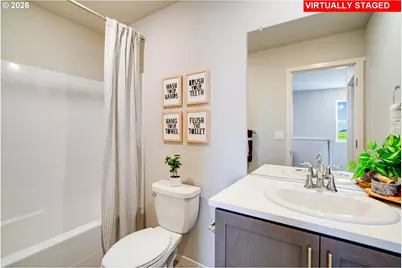 876 Sifuentez Ct, Woodburn, OR 97071 - Photo 28