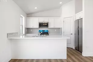 208 Tiber St, Boardman, OR 97818 - Photo 14