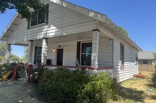 1890 Clark St, Baker City, OR 97814 - Photo 2