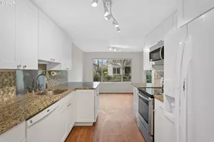 2518 SE Baypoint Dr, Vancouver, WA 98683 - Photo 16