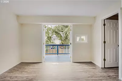 14539 SE Center St, Portland, OR 97236 - Photo 14