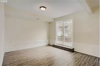 14539 SE Center St, Portland, OR 97236 - Photo 20