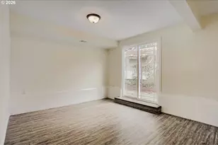 14539 SE Center St, Portland, OR 97236 - Photo 20