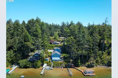 84284 Alder Dr, Florence, OR 97439 - Photo 14
